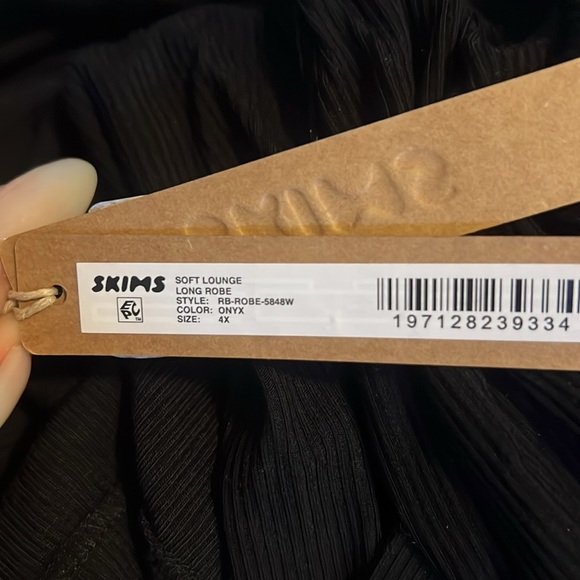 SKIMS Soft Lounge Long Robe - Picture 11 of 11